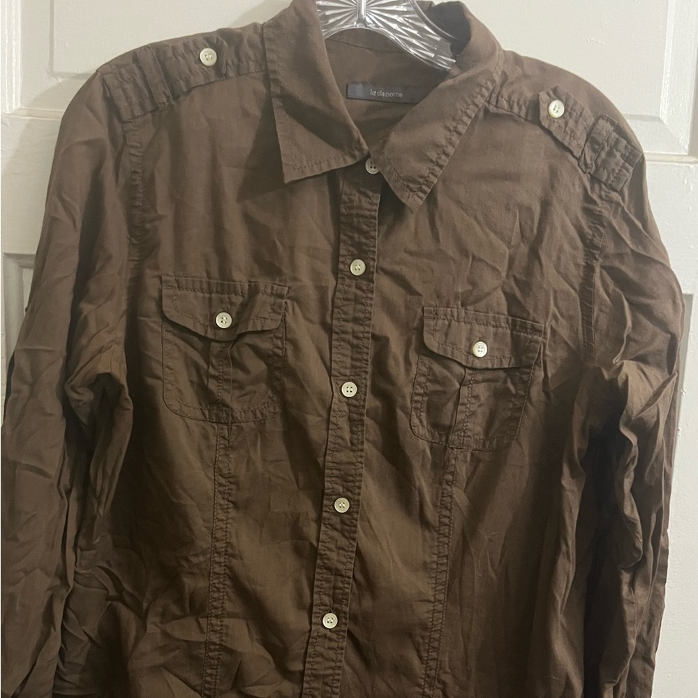 Liz Claiborne ladies button up top